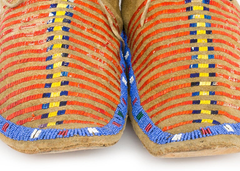 Late Classic Sioux 'Plains Indian' Moccasins of Tanned Buckskin and