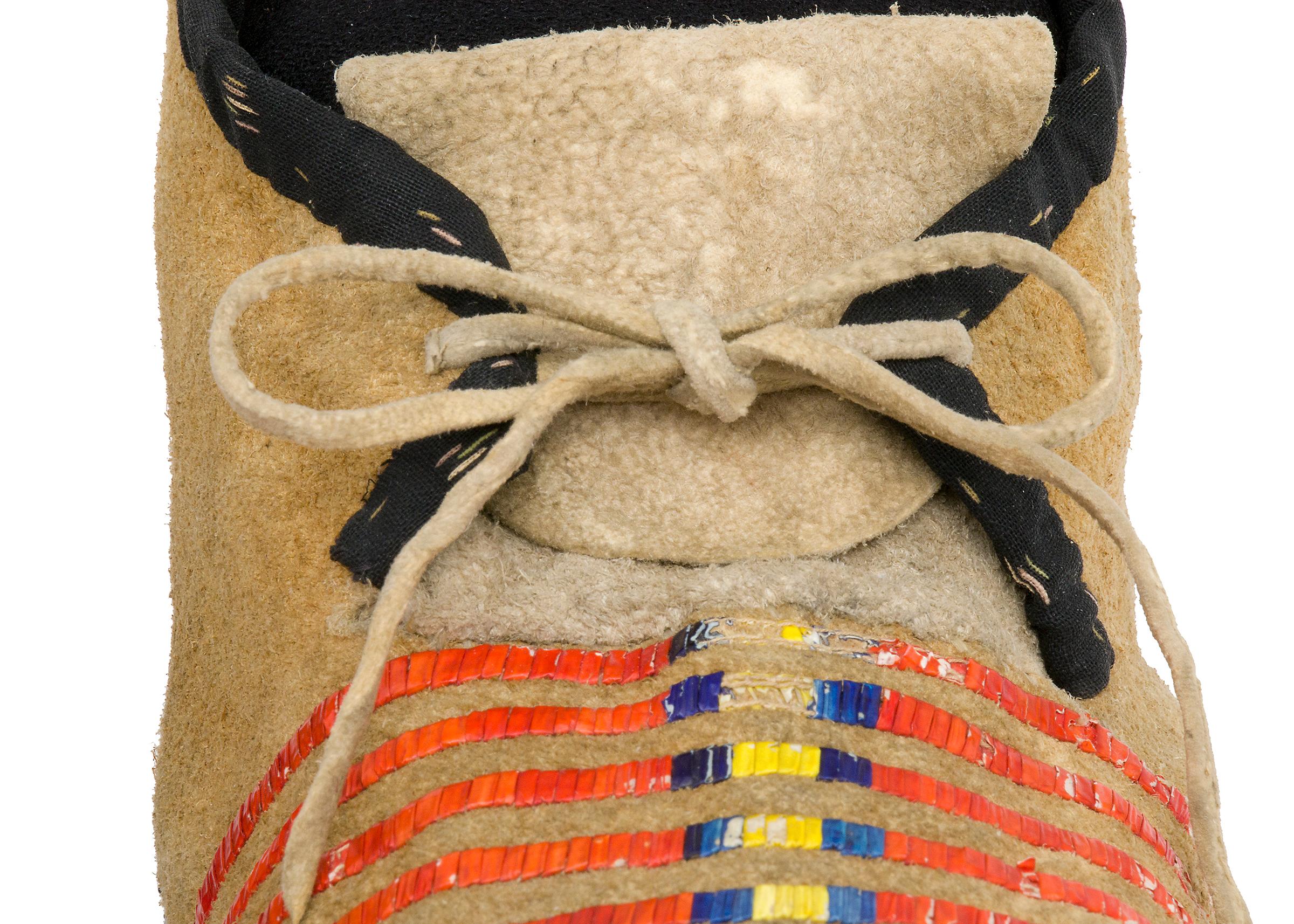 American Antique Sioux Moccasins 'Plains Indian' 1870s Buckskin, Quillwork & Beadwork For Sale
