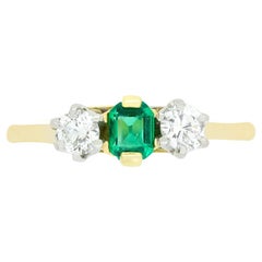 Late Deco 0.35ct Emerald and Diamond Three Stone Ring, c.1940s