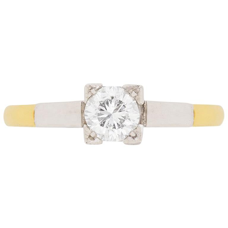 Anello solitario con diamante da 0,45 carati in stile tardo decò, anni '40 circa