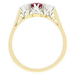 Bague trilogie en rubis et diamants de 0,50ct, A.I.C C., c.1930s