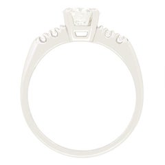 Anello solitario con diamante da 0,82 carati in stile tardo-decò, anni '40 circa