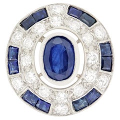 Bague à grappes de saphirs et de diamants de 1,00ct, datant de la fin de la période déco, c.1940s.