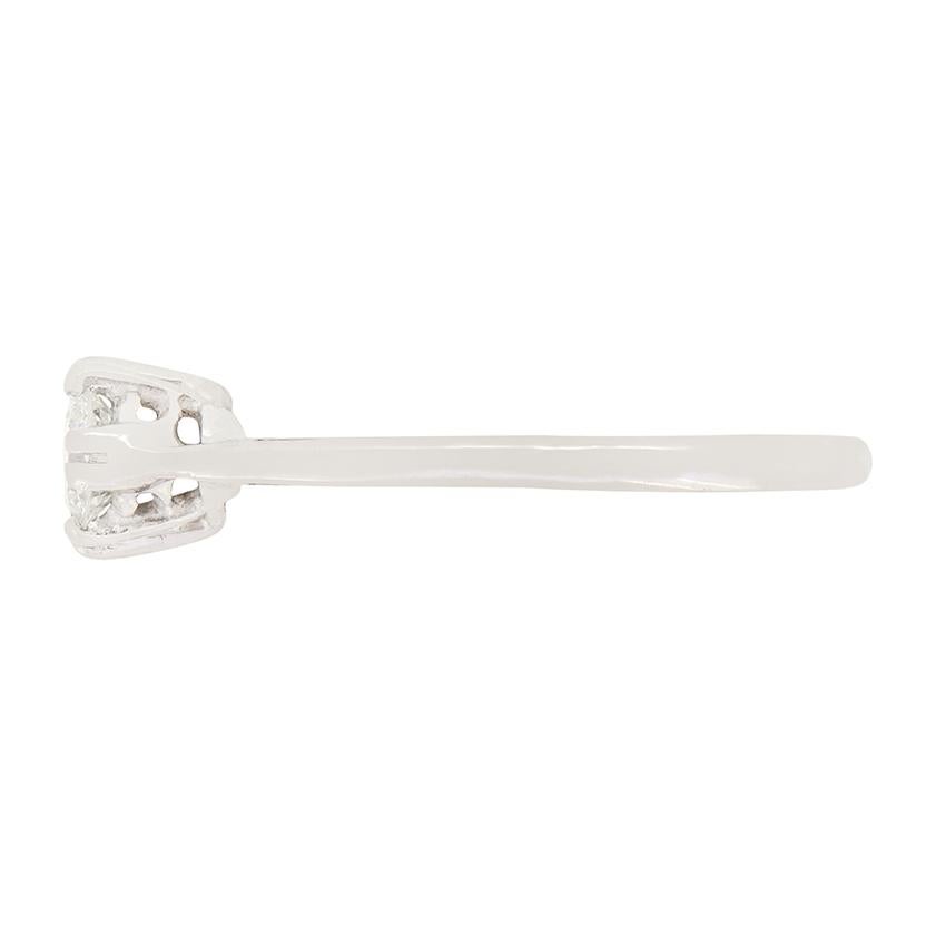Art Deco Late Deco 1.10ct Diamond Trilogy Ring, c.1930s For Sale