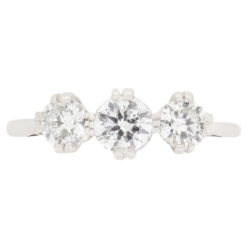 Late Deco 1.10ct Diamond Trilogy Ring, c.1930s For Sale