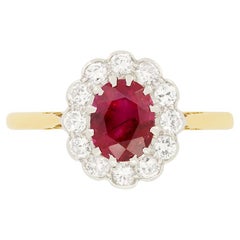 Late Deco 1.20ct Ruby and Diamond Cluster Ring, c.1940s
