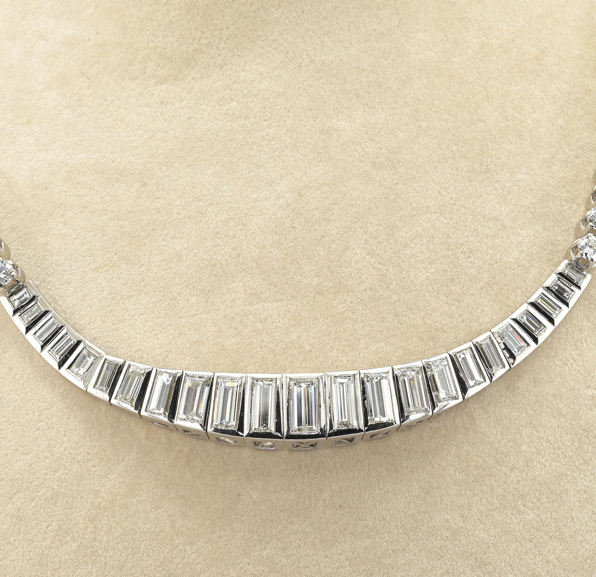 Baguette Cut Late Deco 13.10 Ct Diamond Riviere Necklace Platinum 18 KT  For Sale
