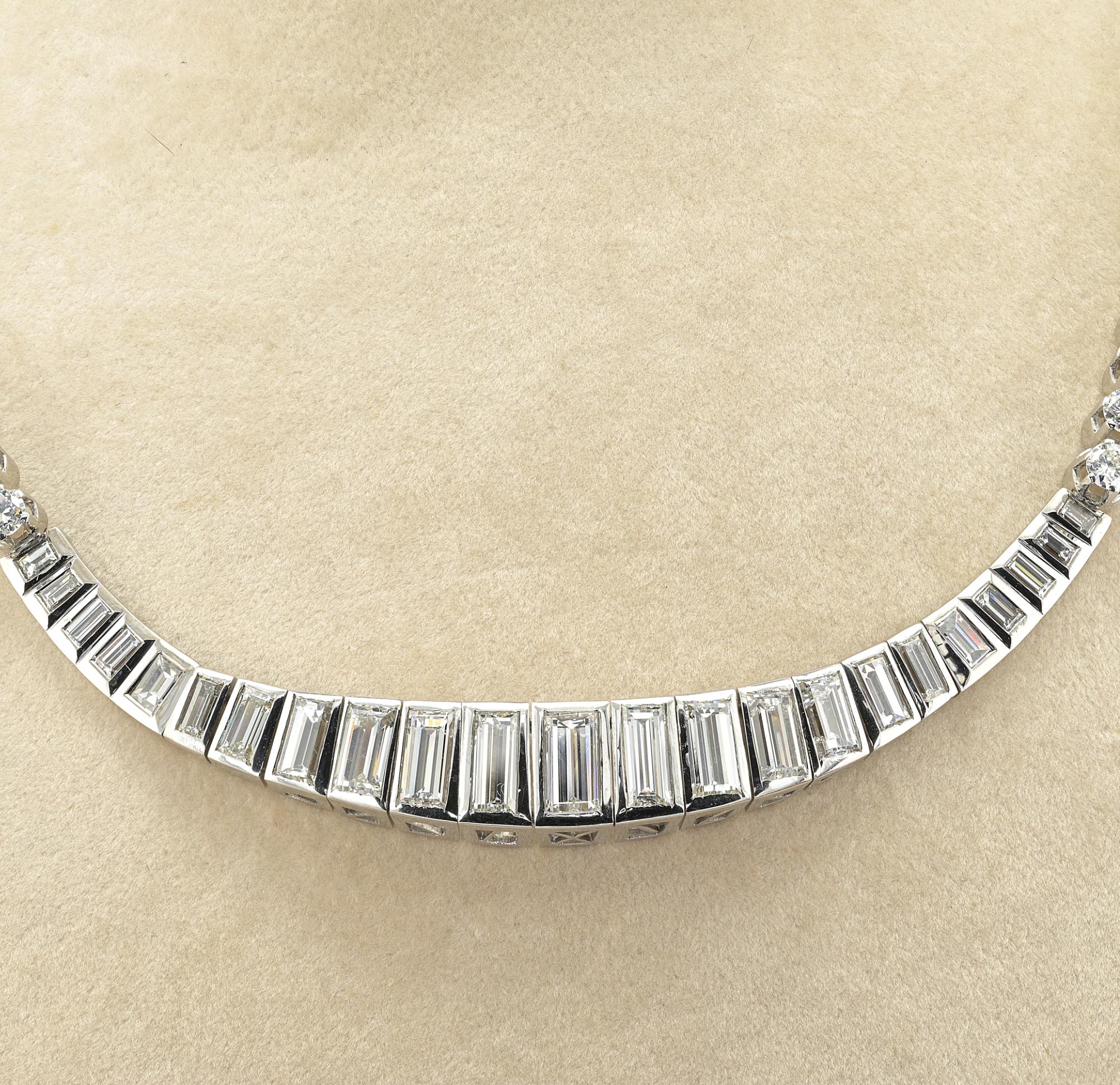 Baguette Cut Late Deco 13.10 Ct Diamond Riviere Necklace Platinum 18 KT For Sale