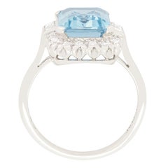 Late Deco 3.20ct Aquamarine and Diamond Cluster Ring, c.1940s