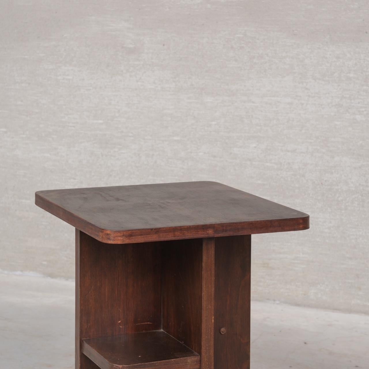 Milieu du XXe siècle Table d'appoint en bois de style déco tardif en vente