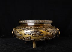 Late Edo Period Bronze Incense Burner by Kanaya Gorōsaburō (金谷五郎三郎), Kyoto