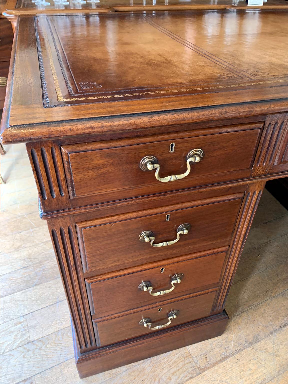Early 20th Century Late Edwardian / 1920’s Panelled Pedestal Desk