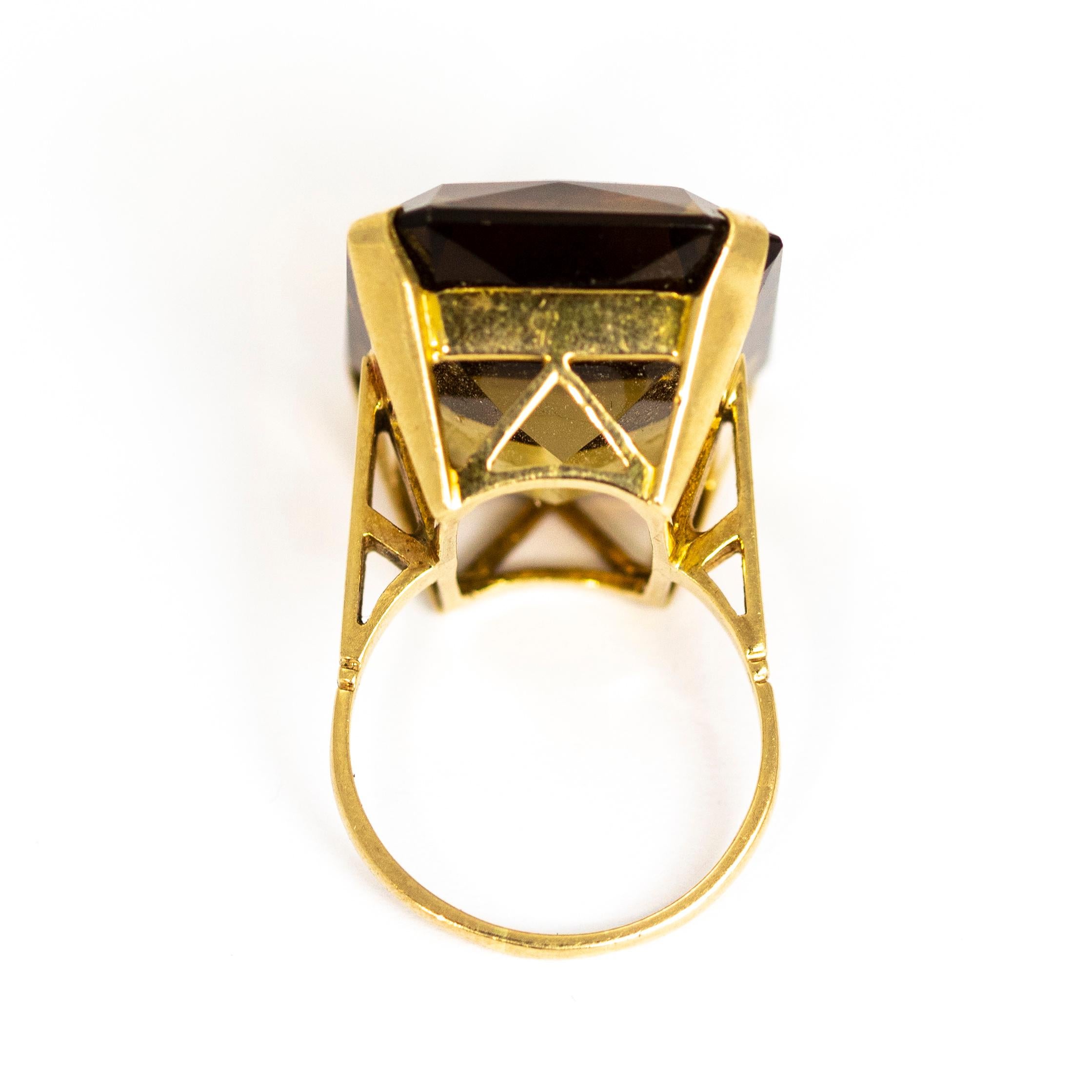 Late Edwardian Citrine and 9 Carat Gold Cocktail Ring 2