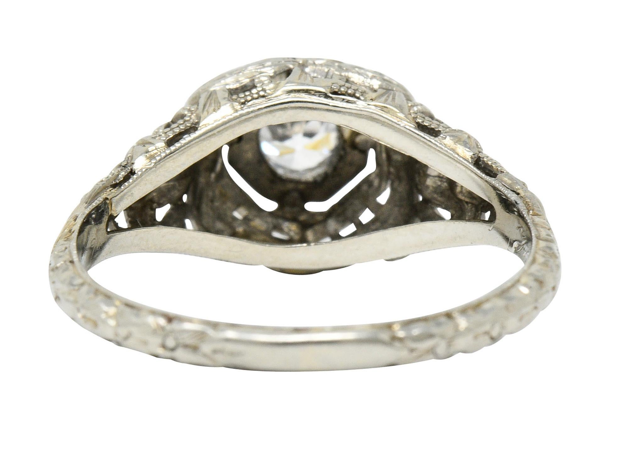 Late Edwardian Diamond 18 Karat White Gold Engagement Ring In Excellent Condition In Philadelphia, PA