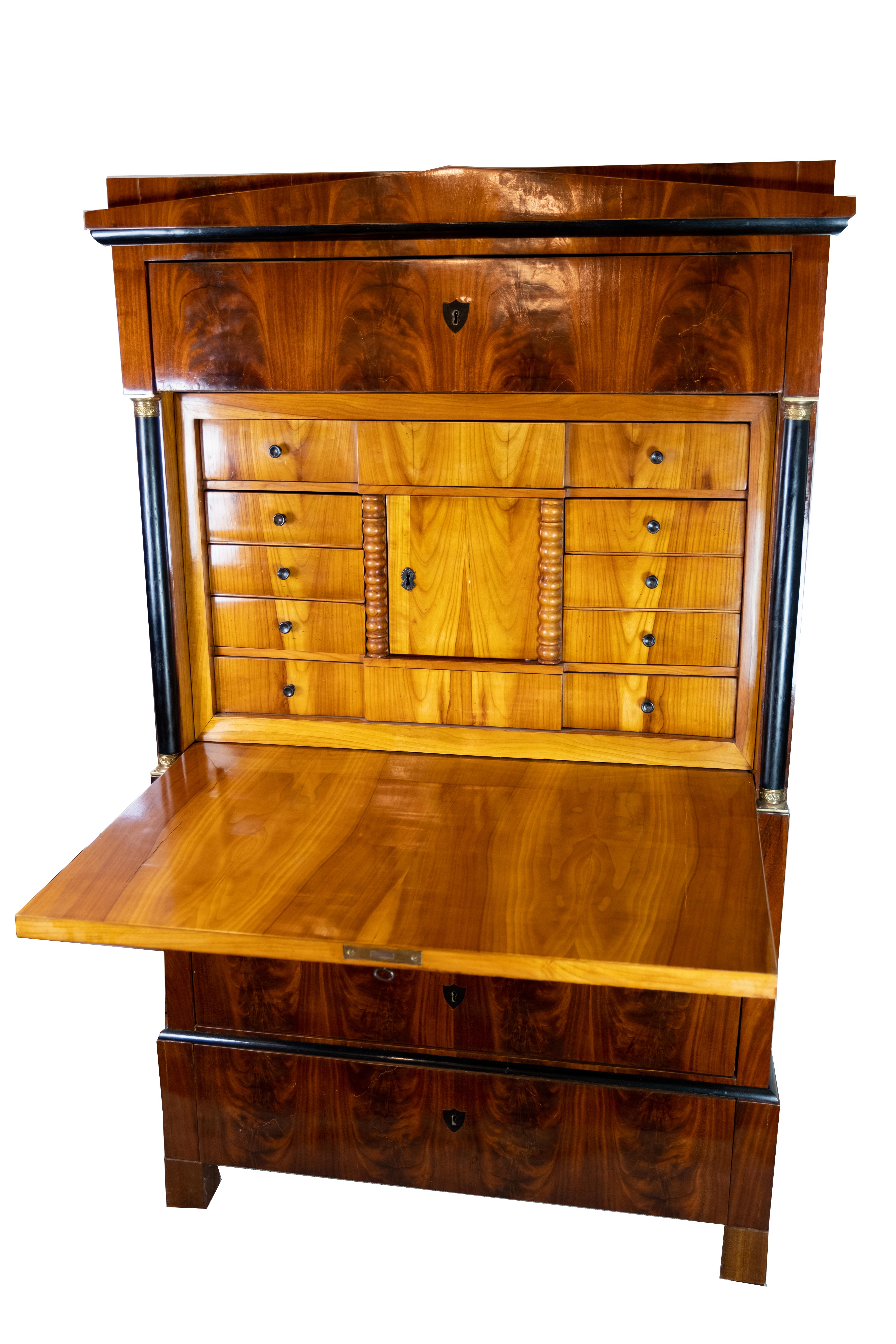 Polished Late Empire Cabinet of Handpolished Mahogany and of Cherry on the Inside, 1840