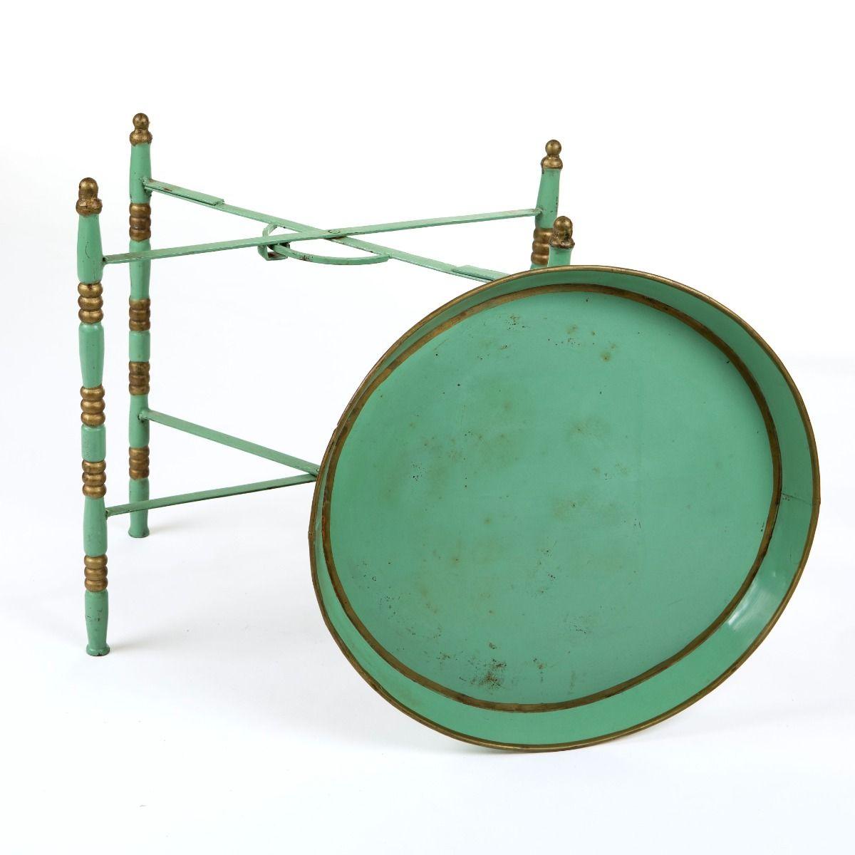 Mesa bandeja de metal pintada de verde claro Imperio tardío, Dinamarca en Bueno estado para la venta en Kastrup, DK