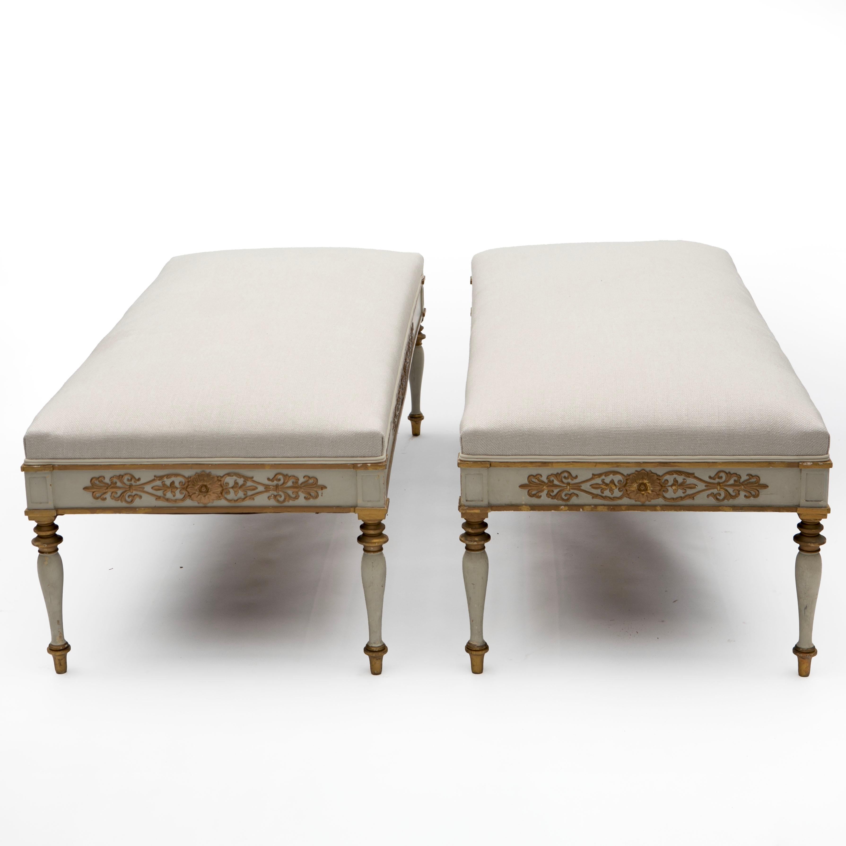 Late Empire Upholstered Bench with Carved Gilt Carvings For Sale 1