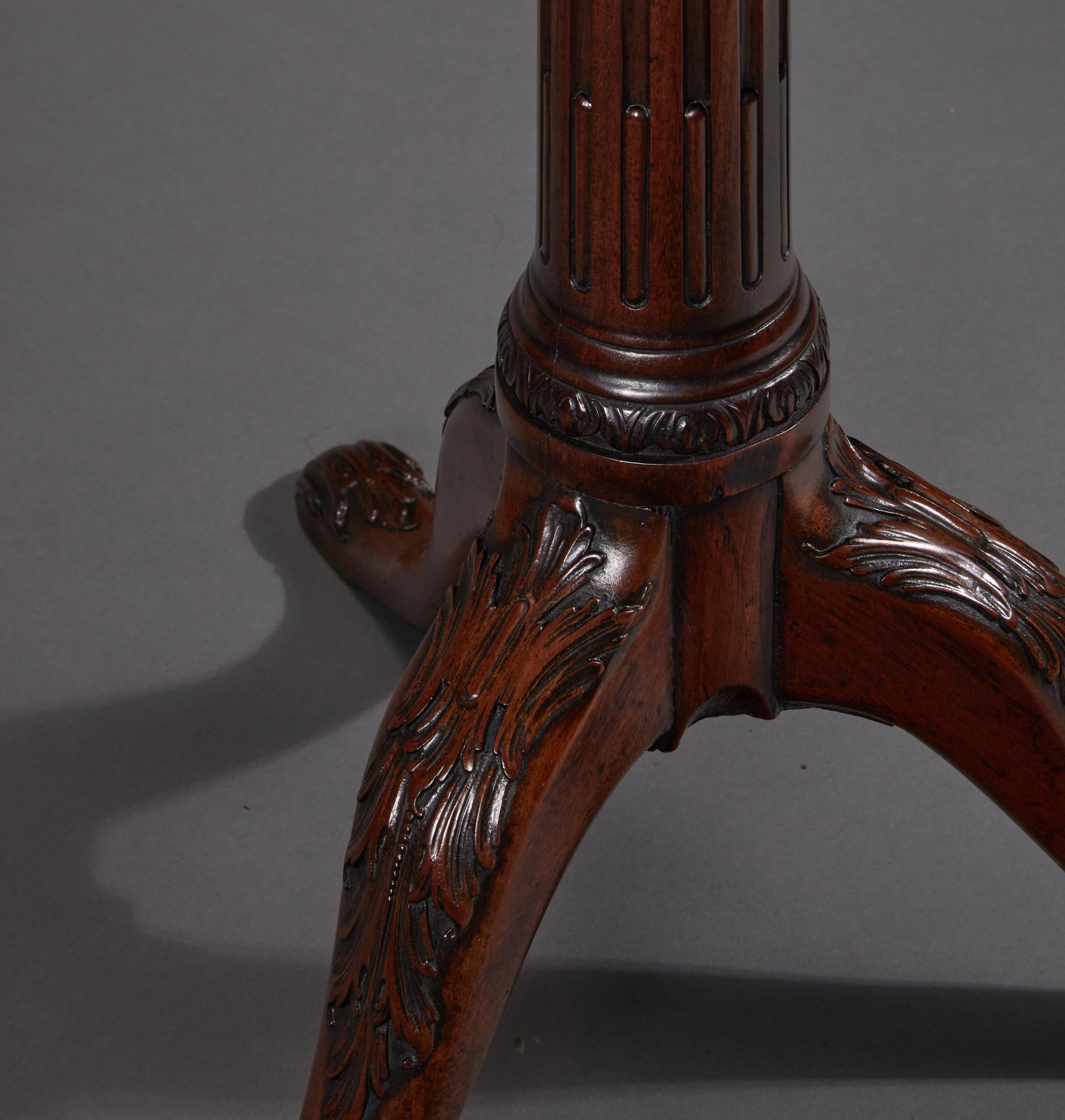 Late George II Carved Mohogany Tripod Table For Sale 1