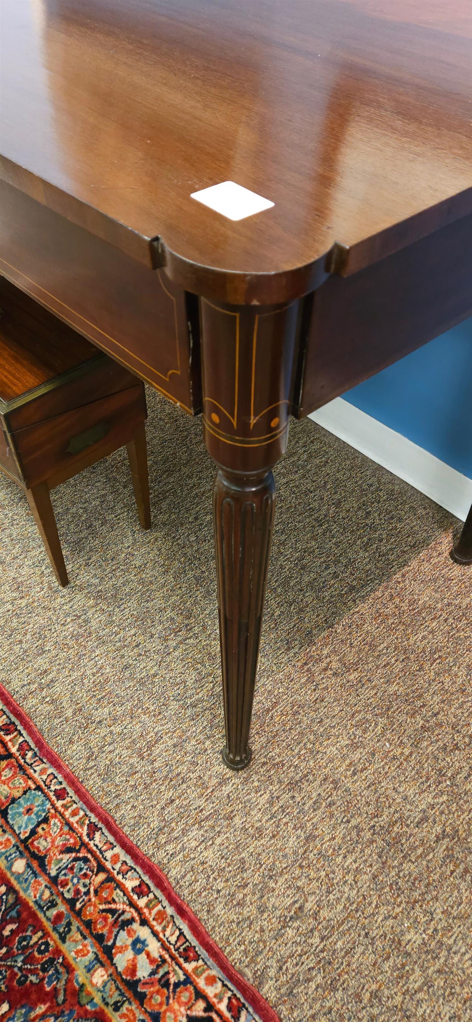 Mesa de servir de caoba con incrustaciones de finales de Jorge III, circa 1830 en Bueno estado para la venta en Savannah, GA