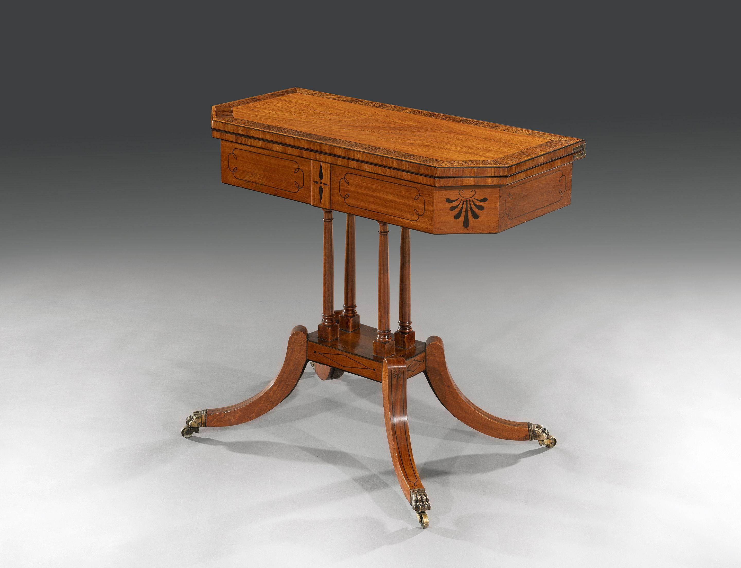 Late George III Sheraton Period Satinwood & Ebony Card Table of Small Proportion In Good Condition For Sale In Bradford on Avon, GB