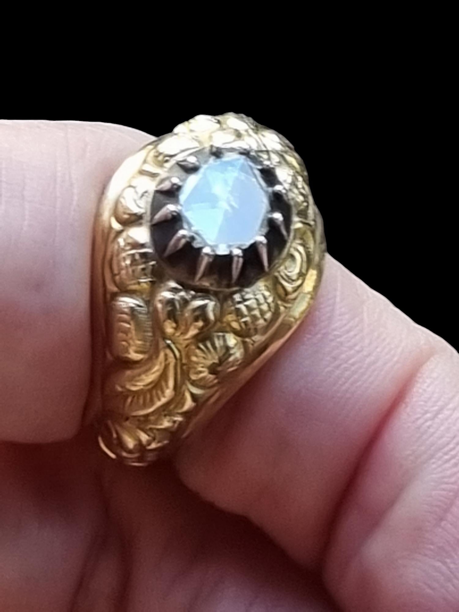 Portuguese Romantic Era  (1830-188) Rose cut Diamond Men Ring For Sale 2