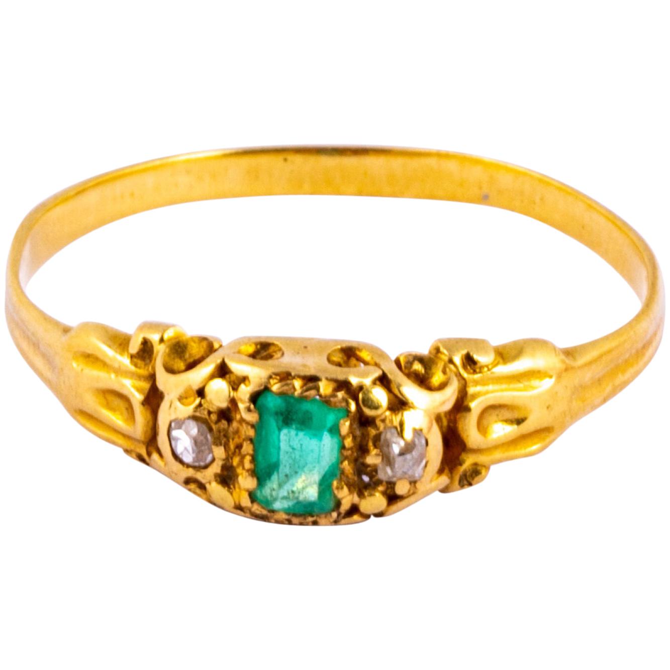 Late Georgian Emerald and Diamond 18 Carat Gold Ring