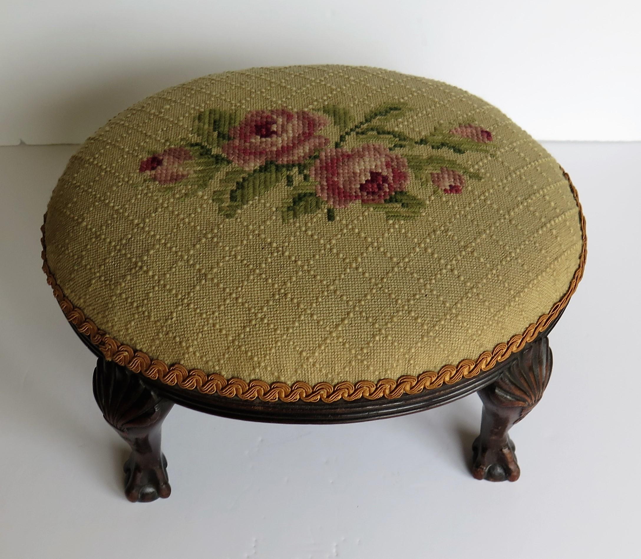 Late Georgian Footstool Carved Shell Ball and Claw Legs Needlework Top, Ca. 1820 In Good Condition In Lincoln, Lincolnshire