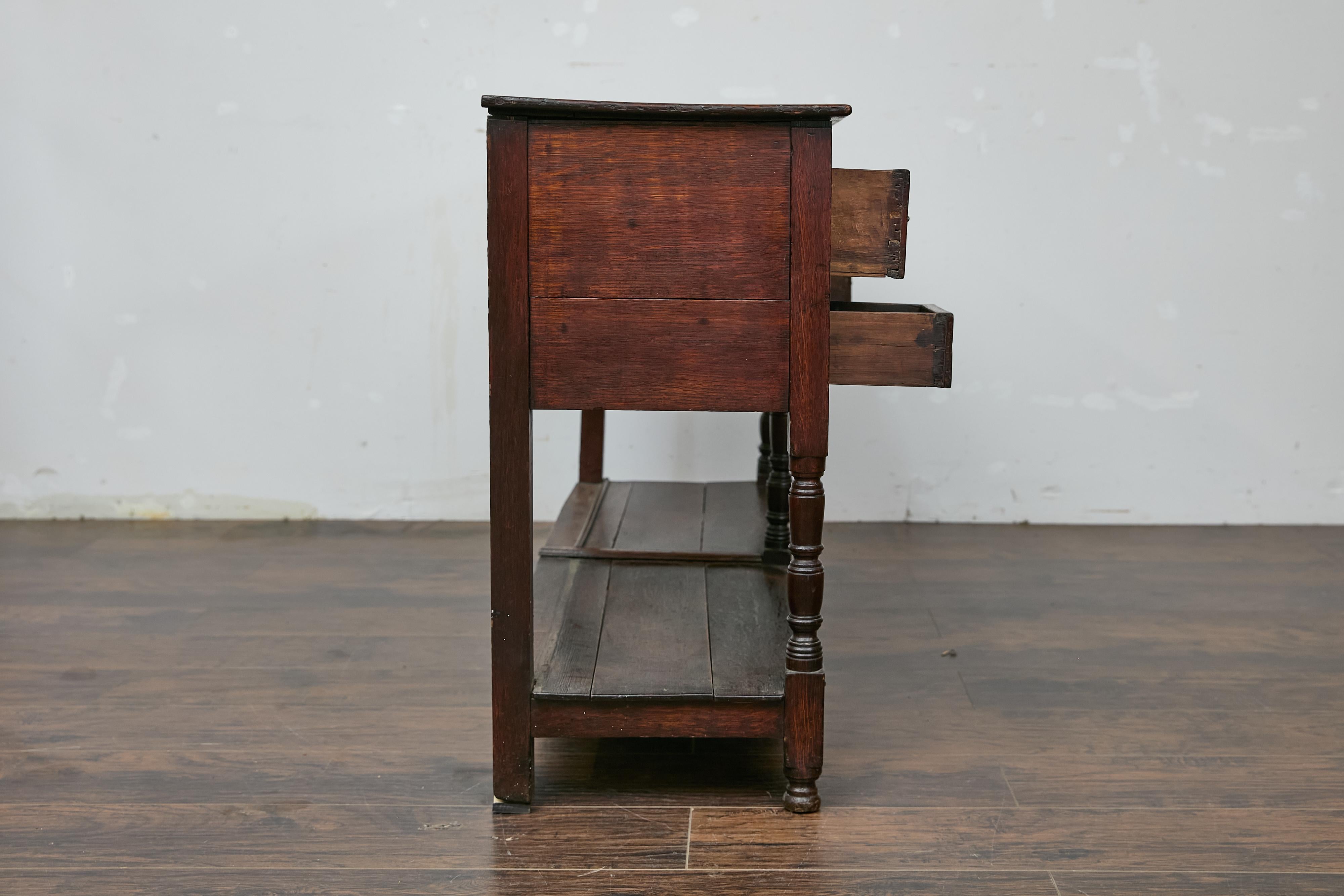 Base per comò del XIX secolo in Oak Oak tardo georgiano con ferramenta in ottone Chippendale in vendita 3