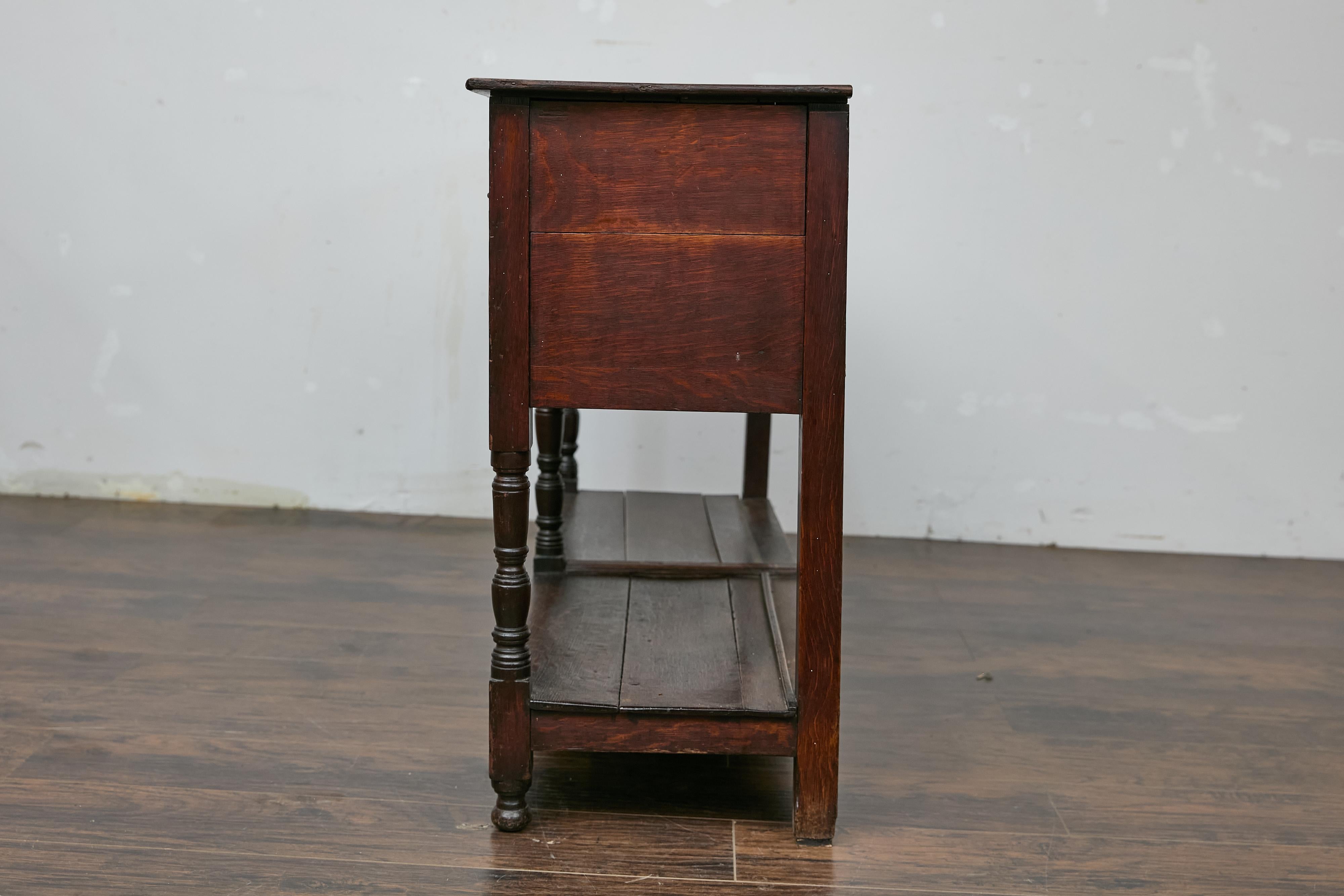Base per comò del XIX secolo in Oak Oak tardo georgiano con ferramenta in ottone Chippendale in vendita 7