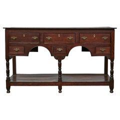 Base de commode du 19e siècle en chêne de la fin de l'époque géorgienne avec quincaillerie Chippendale en laiton