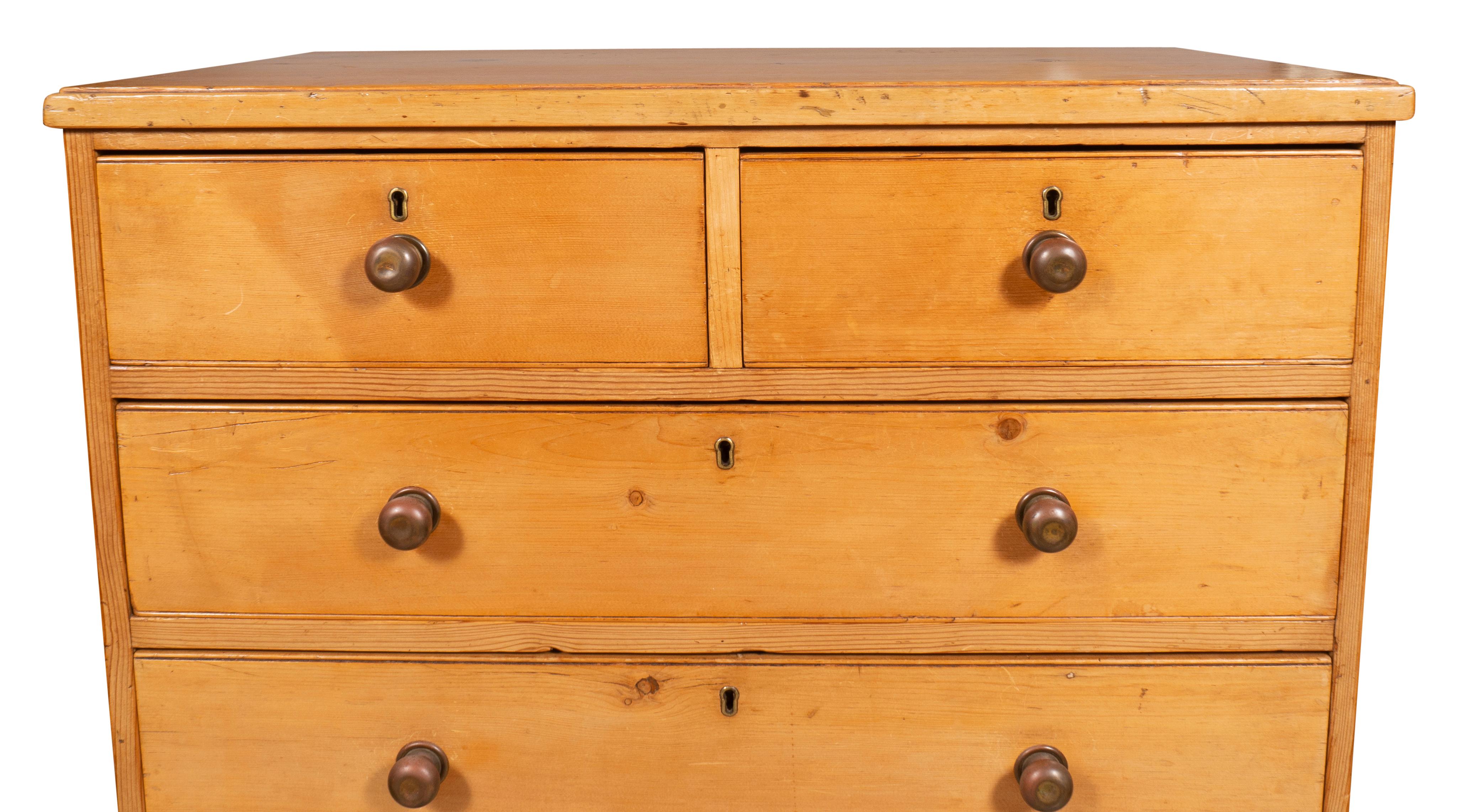 Late Georgian Pine Chest of Drawers 4