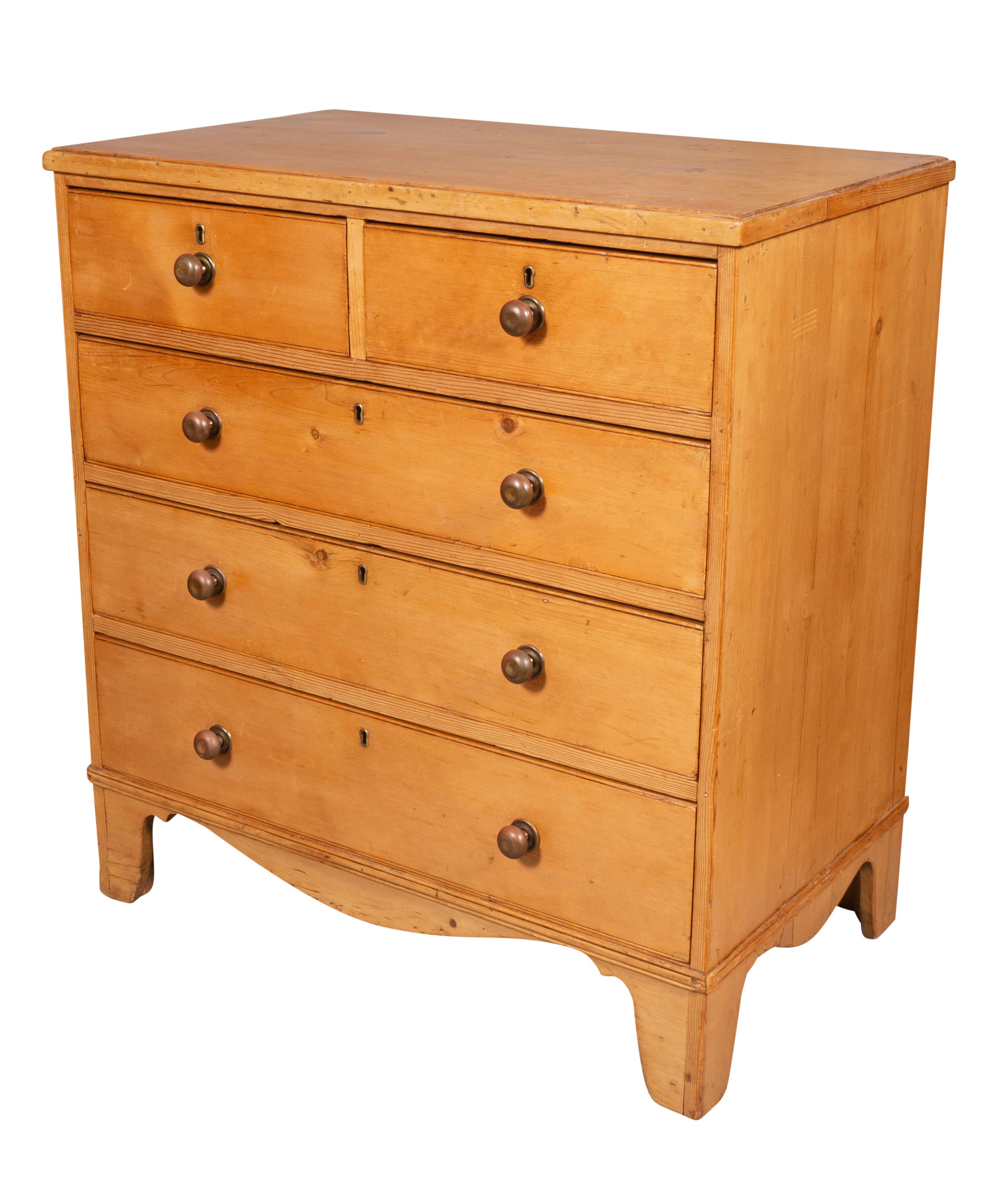 Late Georgian Pine Chest of Drawers 1