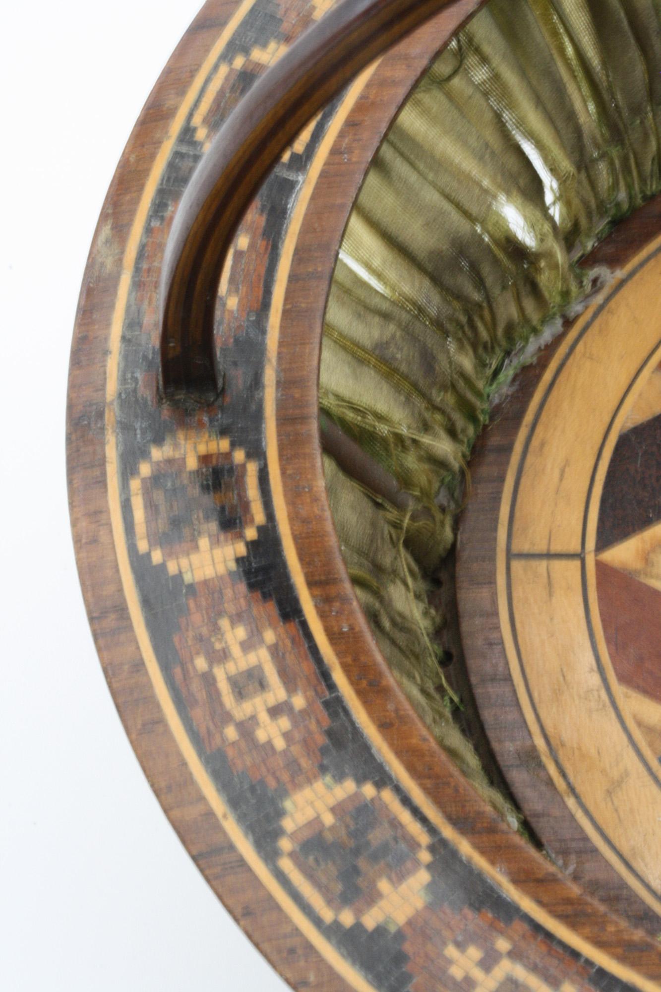 Late Georgian Rare Tunbridgeware Wood and Silk Sewing Basket For Sale 3