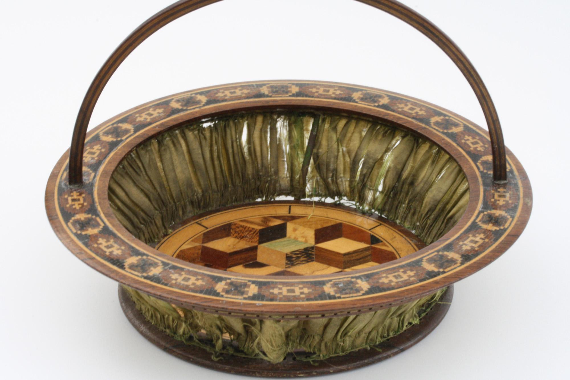 Late Georgian Rare Tunbridgeware Wood and Silk Sewing Basket For Sale 5