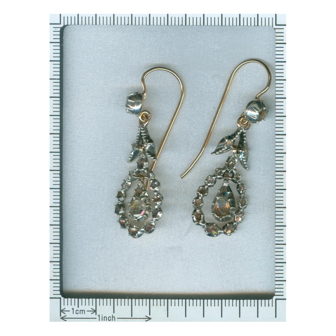 Late Georgian Rose Cut Diamond Long Pendent Earrings, 1850s For Sale 1