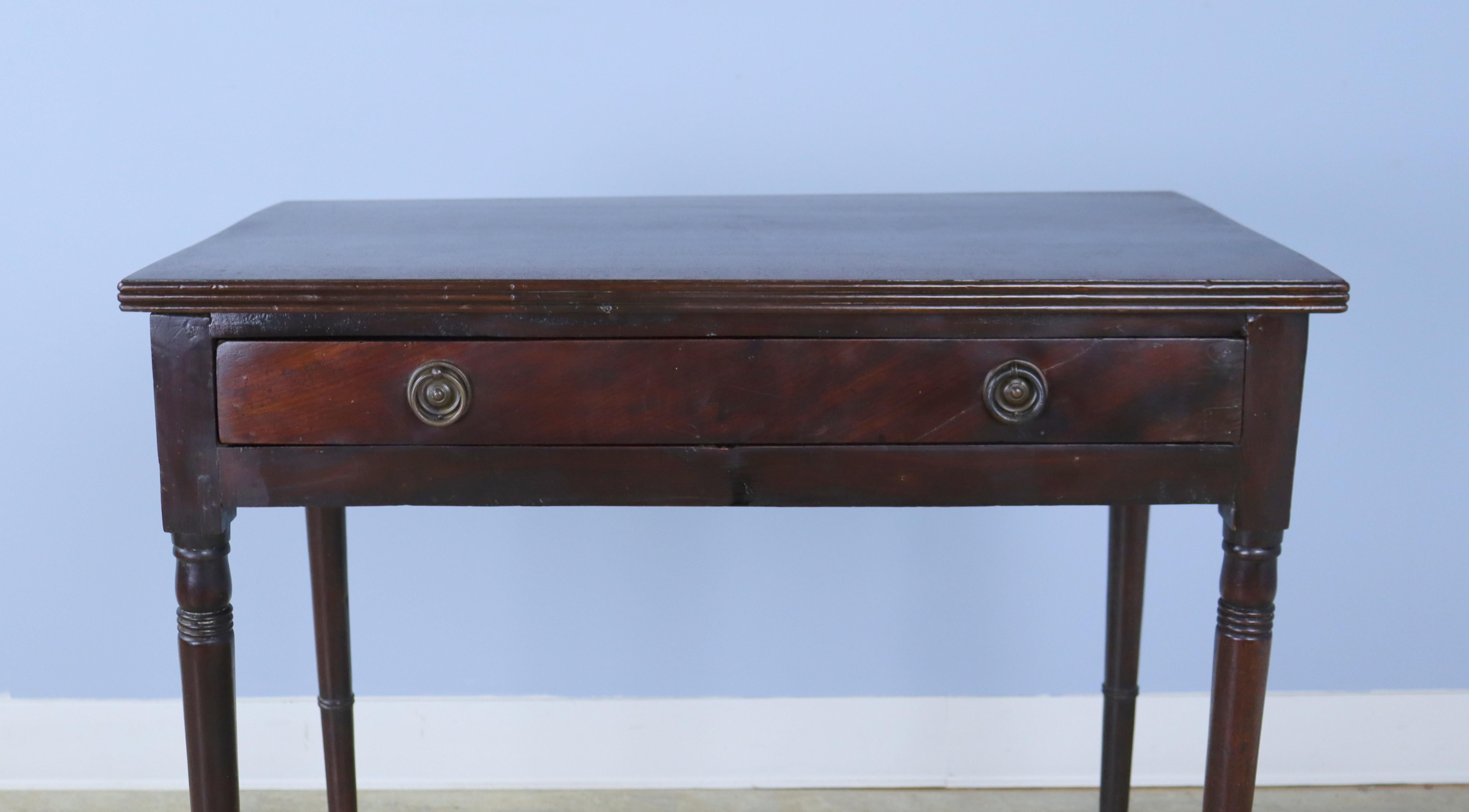 19th Century Late Georgian Spider Leg Mahogany Side Table For Sale