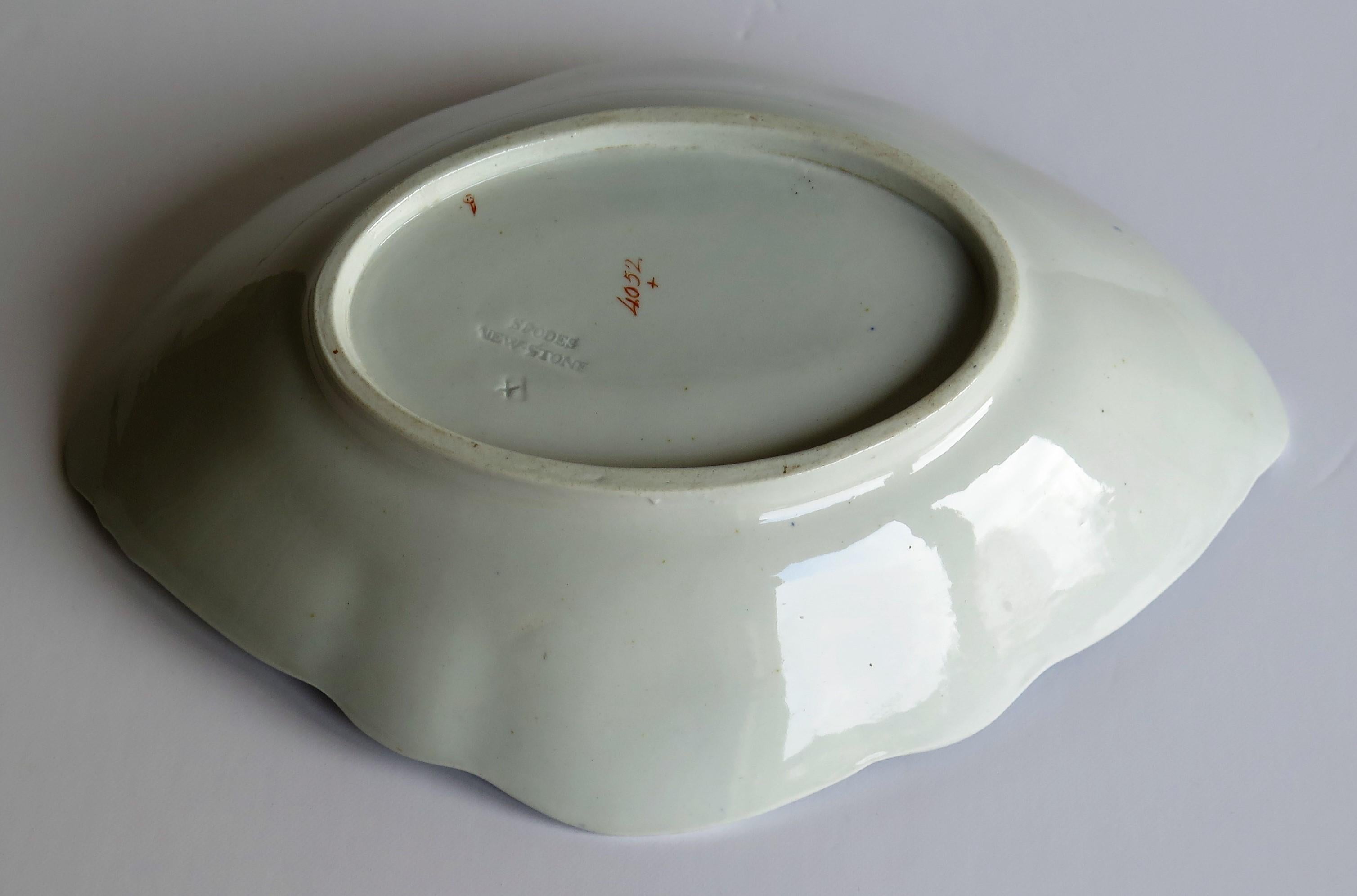 Late Georgian Spode Dish or Oval Plate finely enamelled Pattern 4052, circa 1820 6