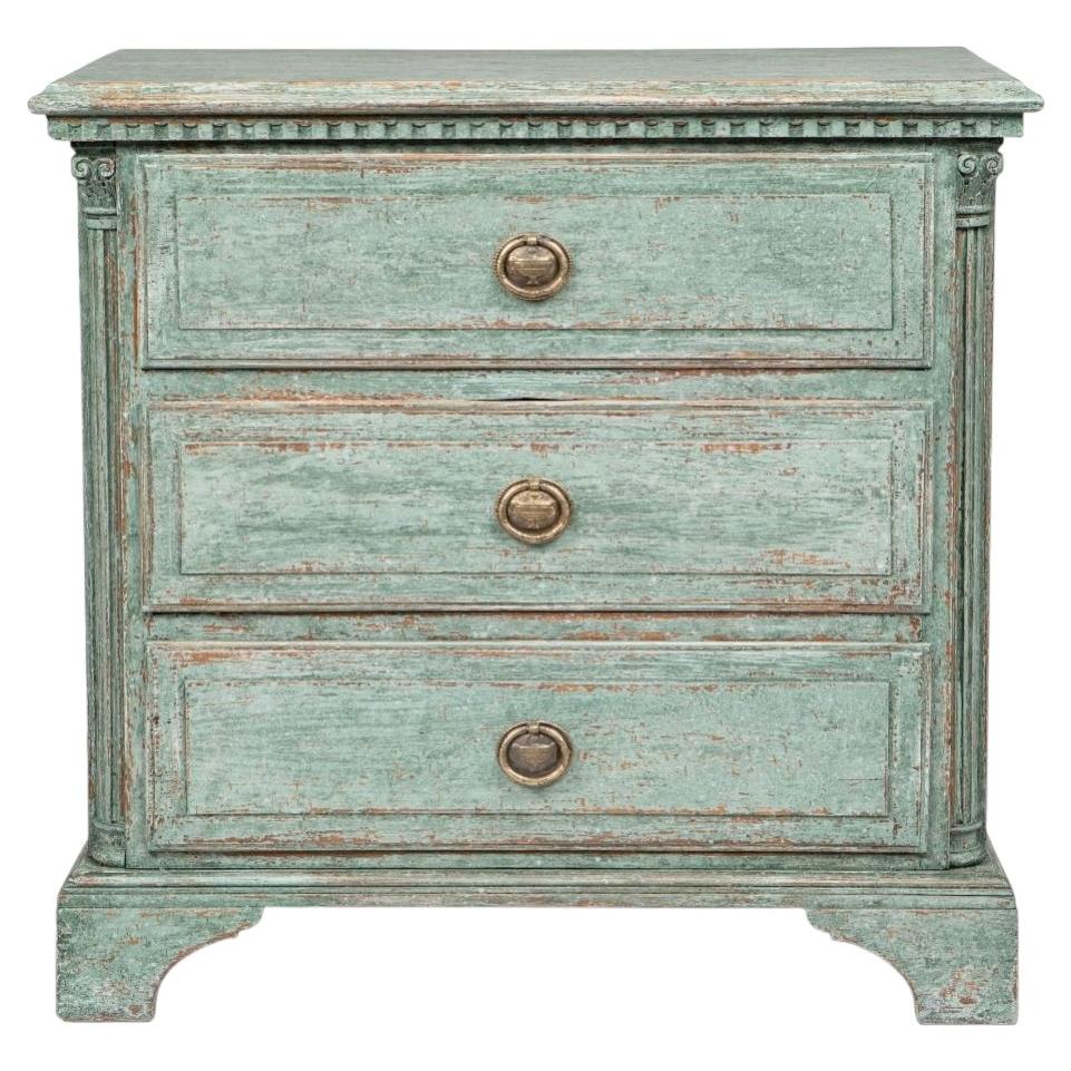 What is a commode?