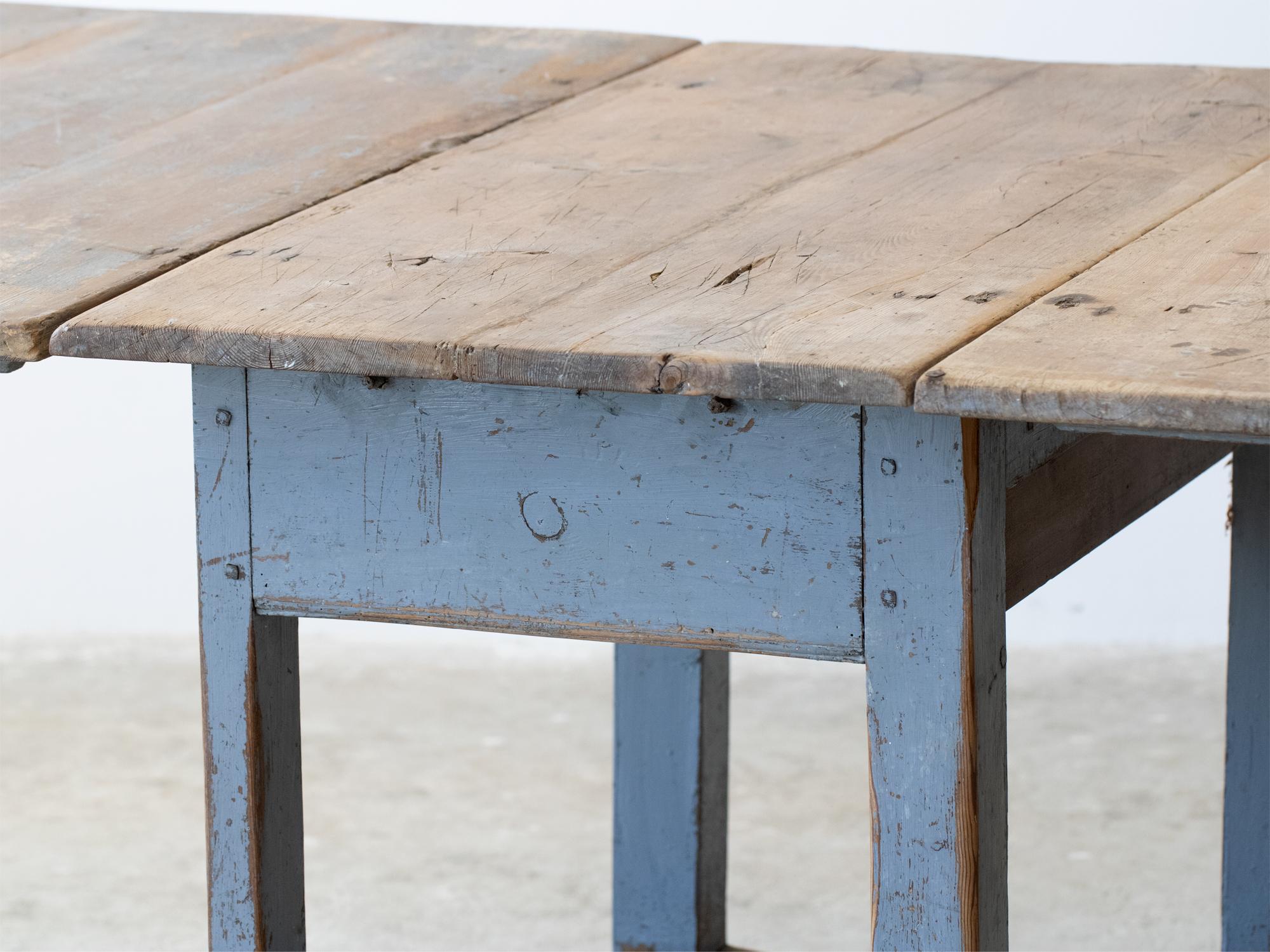 Late Gustavian Gate Leg Table For Sale 1