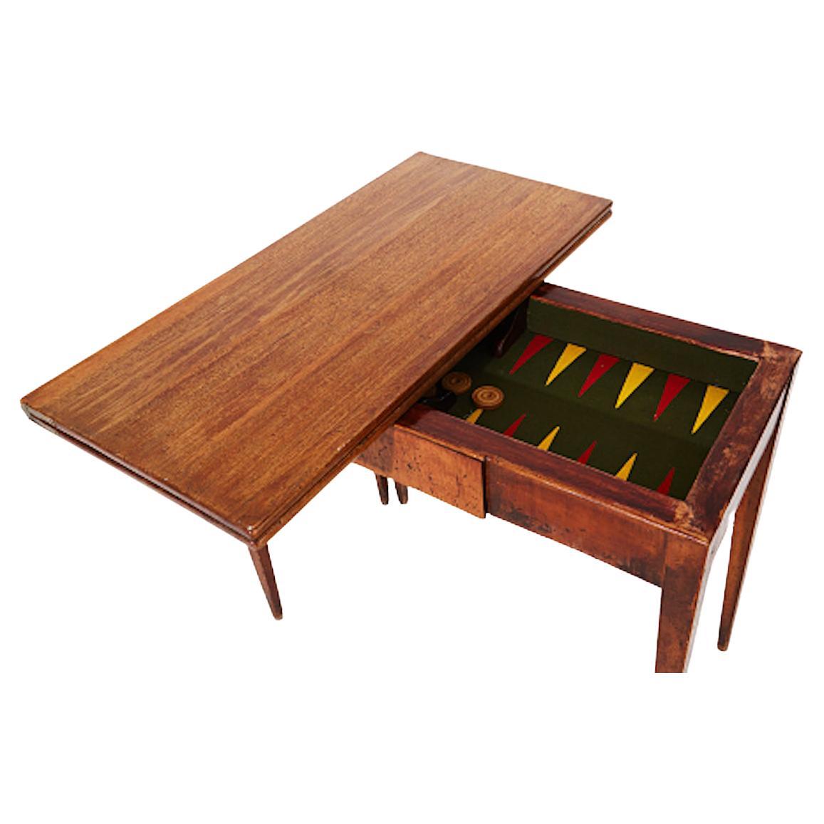 Table de jeu en acajou de la fin de la période gustavienne avec dossier en feutre et plateau amovible