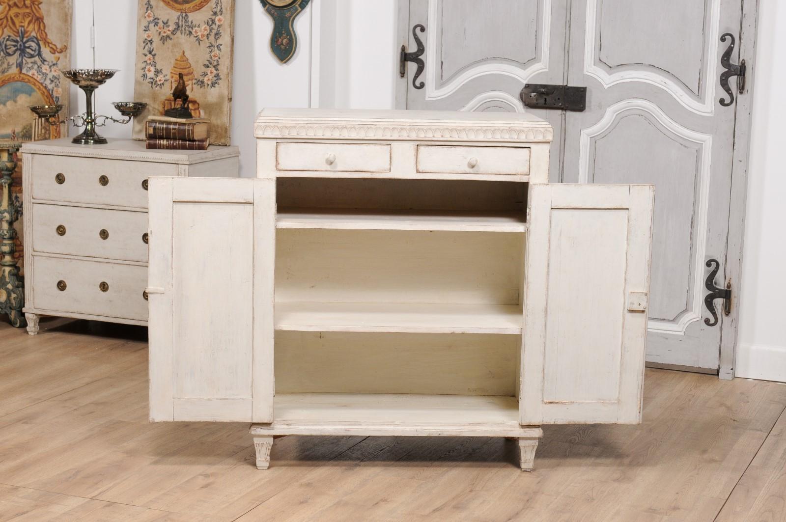 Late Gustavian Period 1820s Swedish Light Grey Painted and Carved Sideboard 1