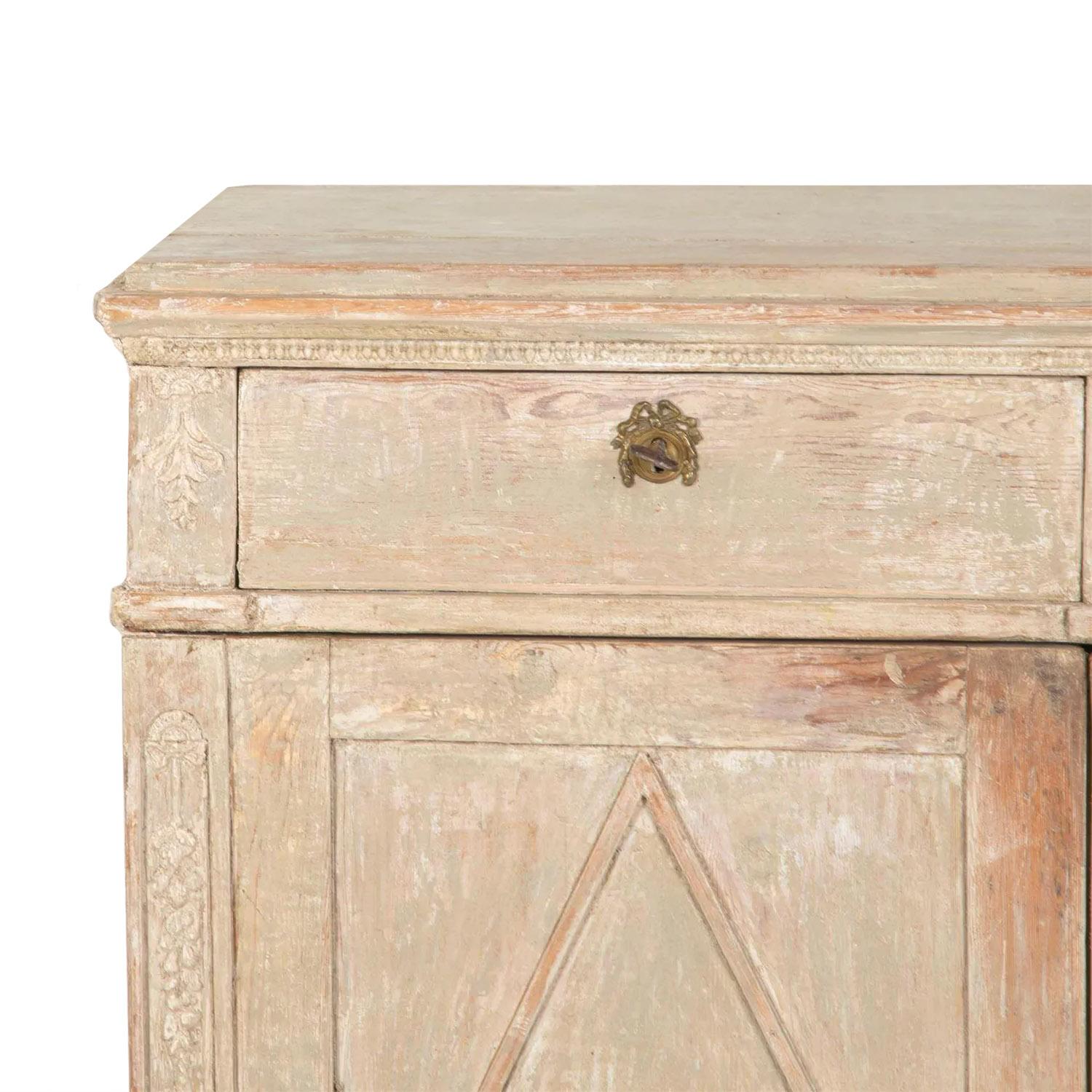 Late Gustavian Swedish Buffet In Good Condition In Tetbury, Gloucestershire