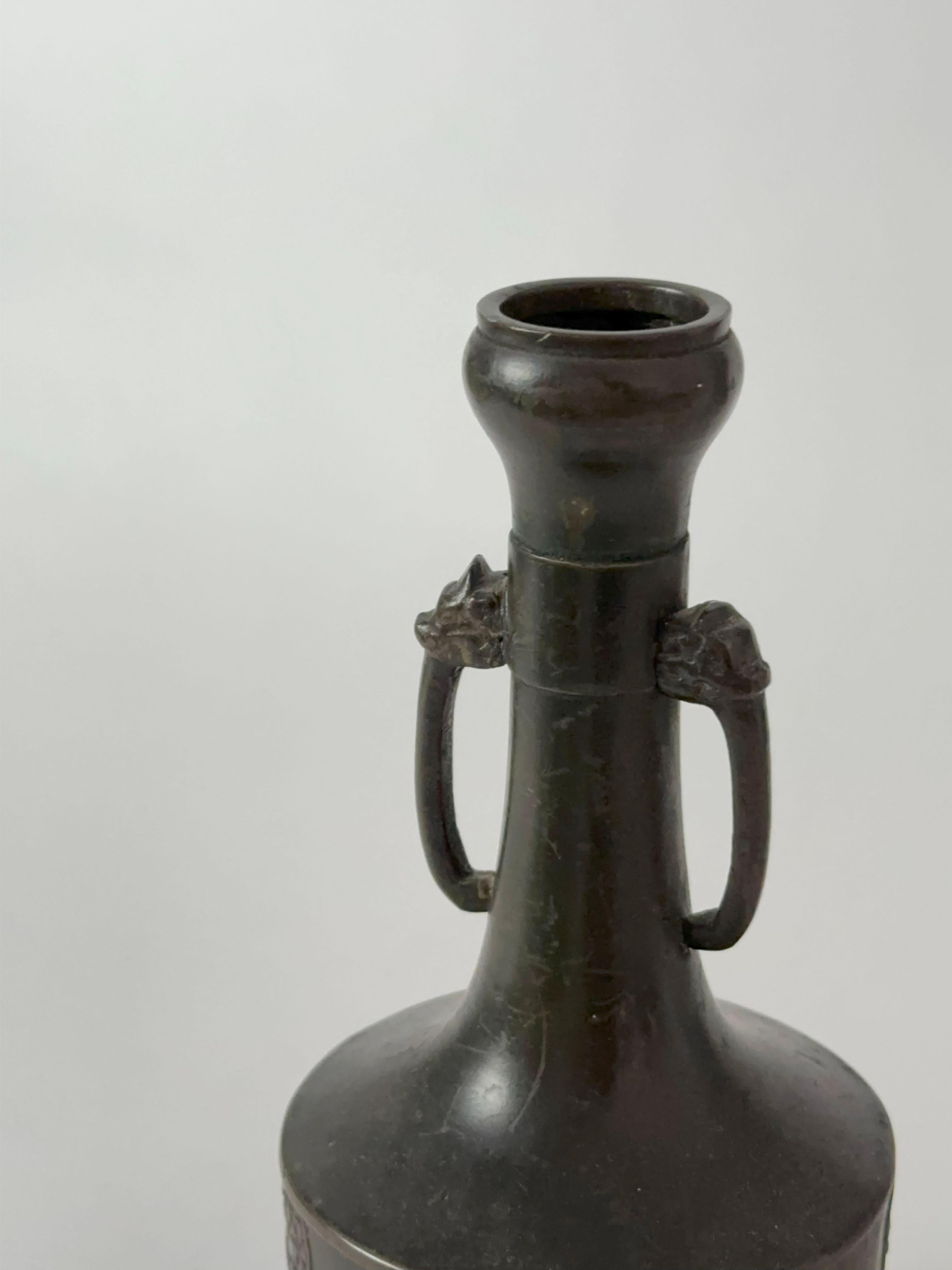 20th Century Late Meiji Period Japanese Bronze Bud Vase For Sale