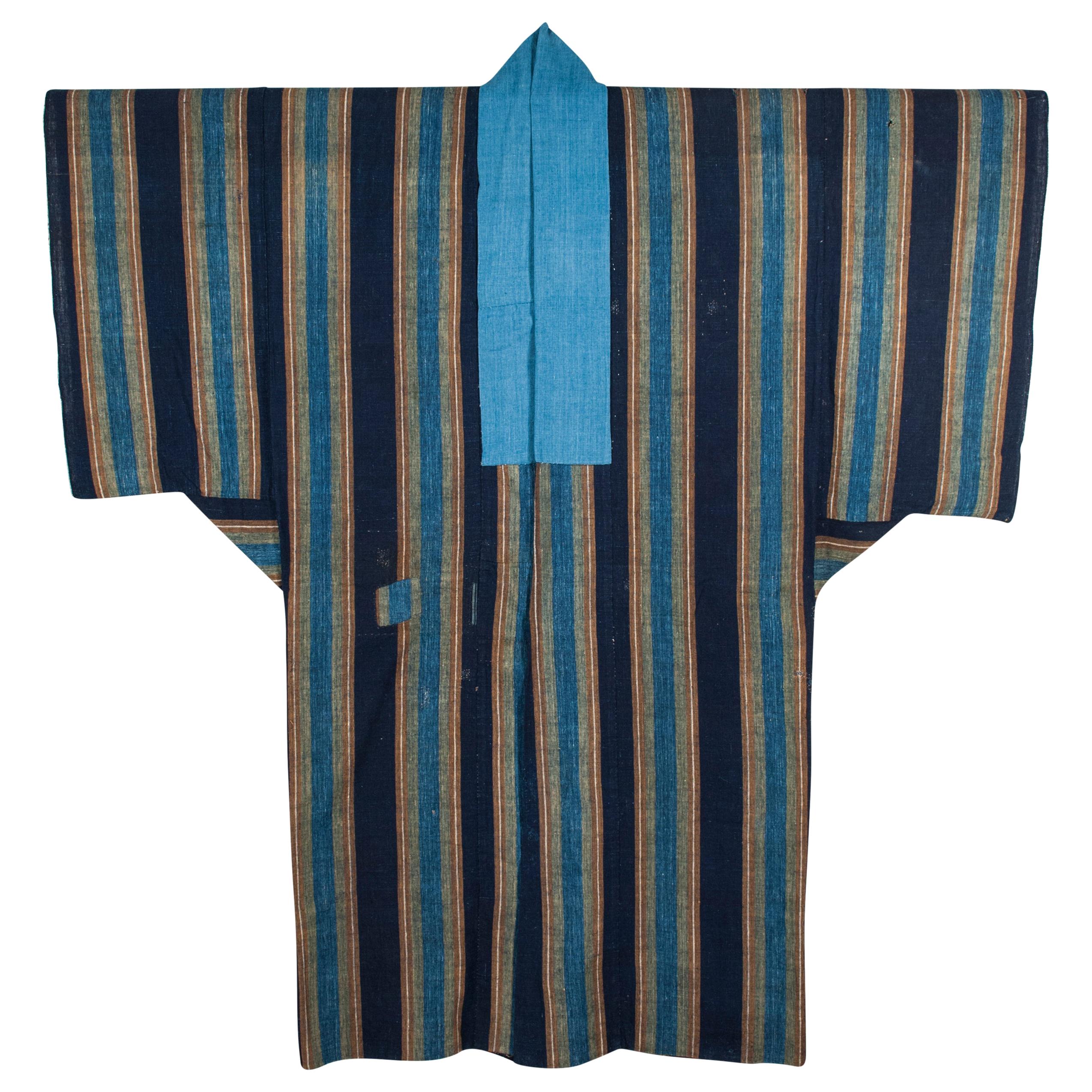 Late Meiji Period Sleeping Kimono / Yogi, Japan For Sale