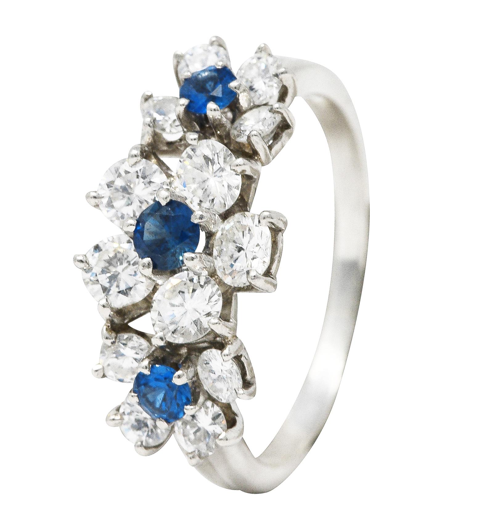 Vintage-Blumenring aus Platin mit 1,30 Karat Saphir und Diamant, späte Mitte des Jahrhunderts 4