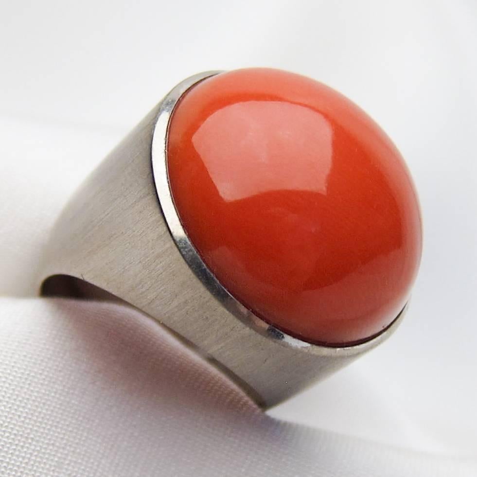 Modernist Late Midcentury 39.80 Carat Orange Coral Cabochon and Diamond Cocktail Ring For Sale