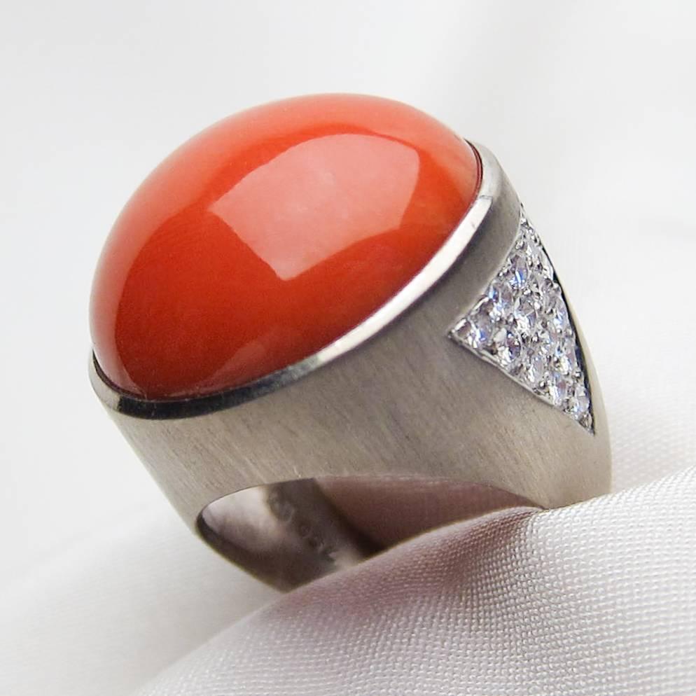 Late Midcentury 39.80 Carat Orange Coral Cabochon and Diamond Cocktail Ring In Excellent Condition For Sale In Seattle, WA
