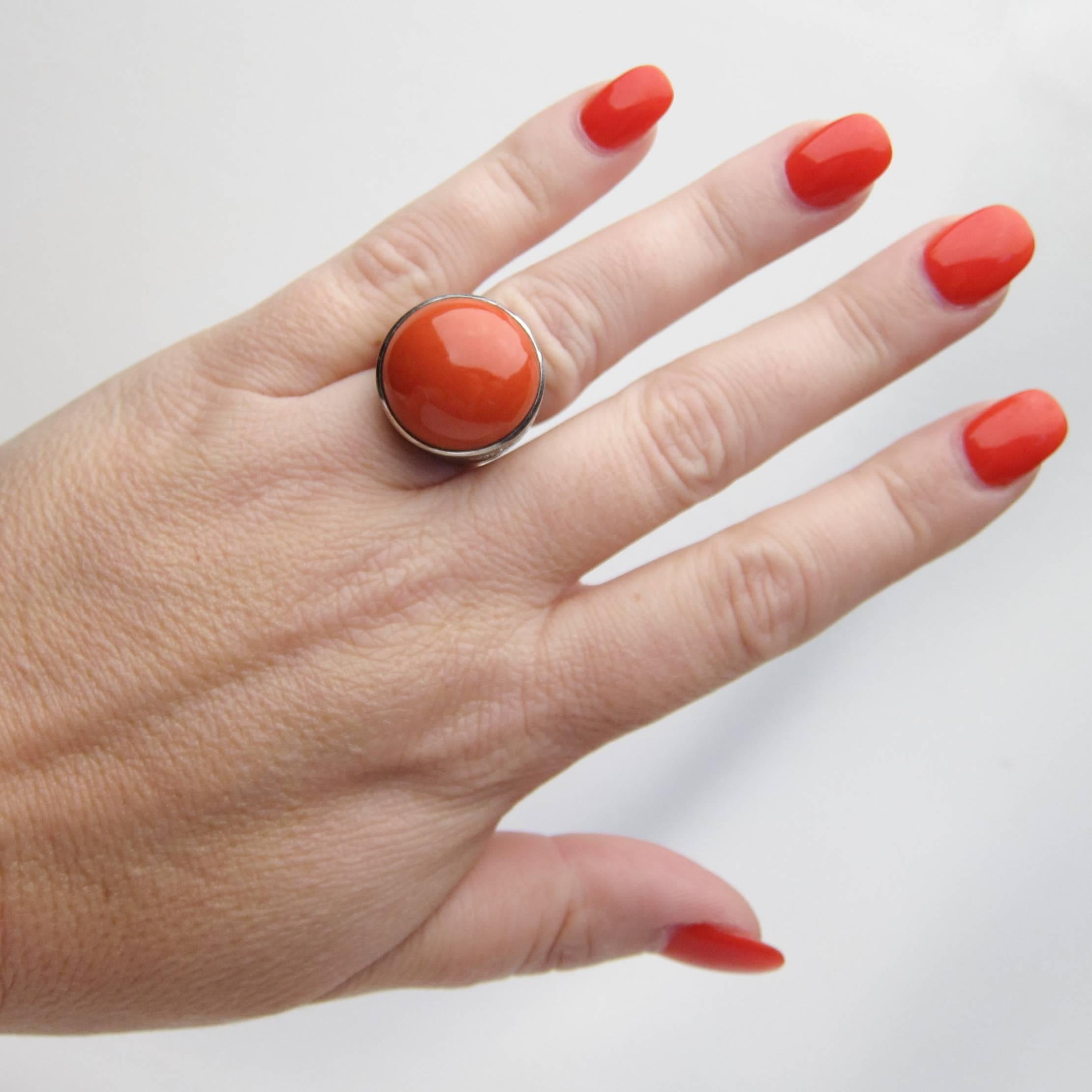 Late Midcentury 39.80 Carat Orange Coral Cabochon and Diamond Cocktail Ring For Sale 1