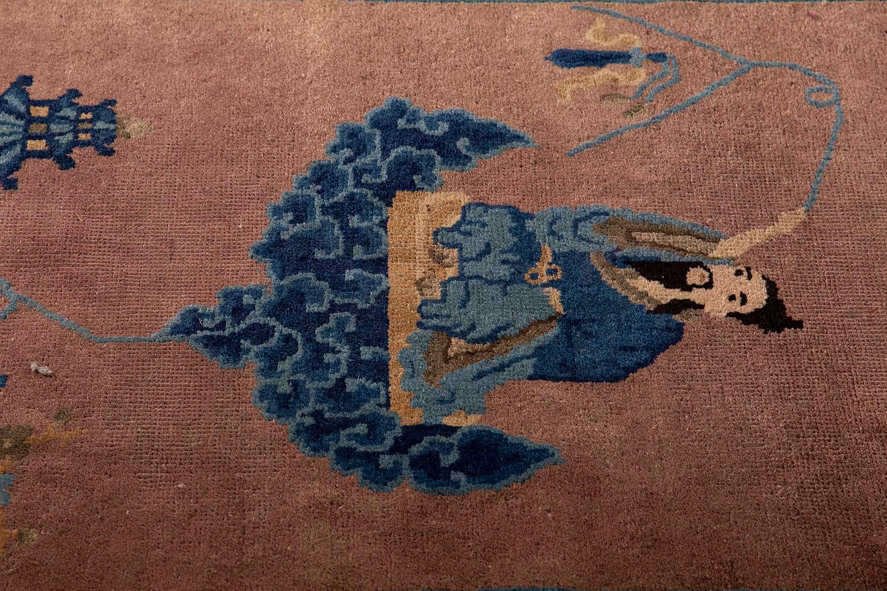 Späte Ming-Zeit Antiker Teppich mit Kaiser auf Wolken (Handgeknüpft) im Angebot