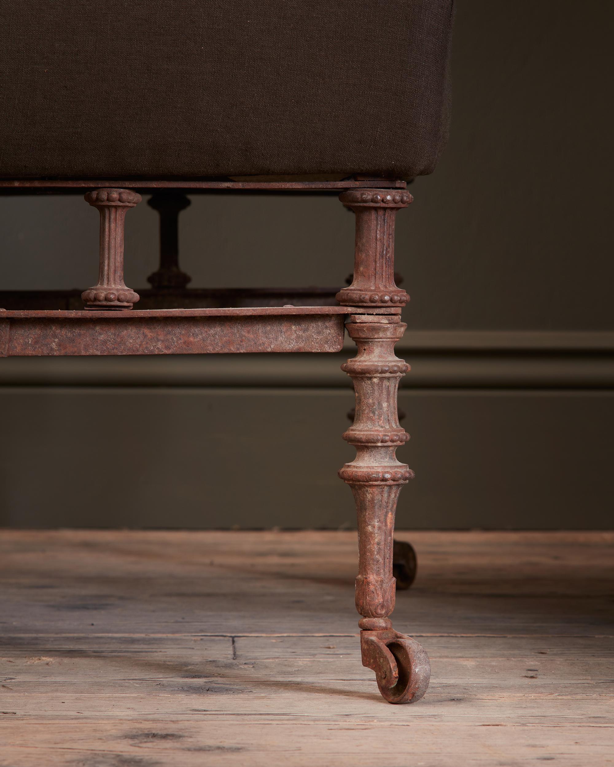 Late Nineteenth Century Large Cast Iron & Upholstered Ottoman In Good Condition In London, GB